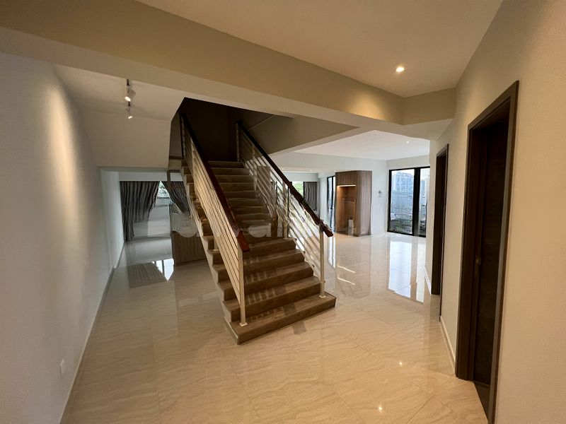 JADE MANSION 13