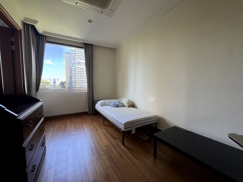 FOUR SEASONS PARK 10