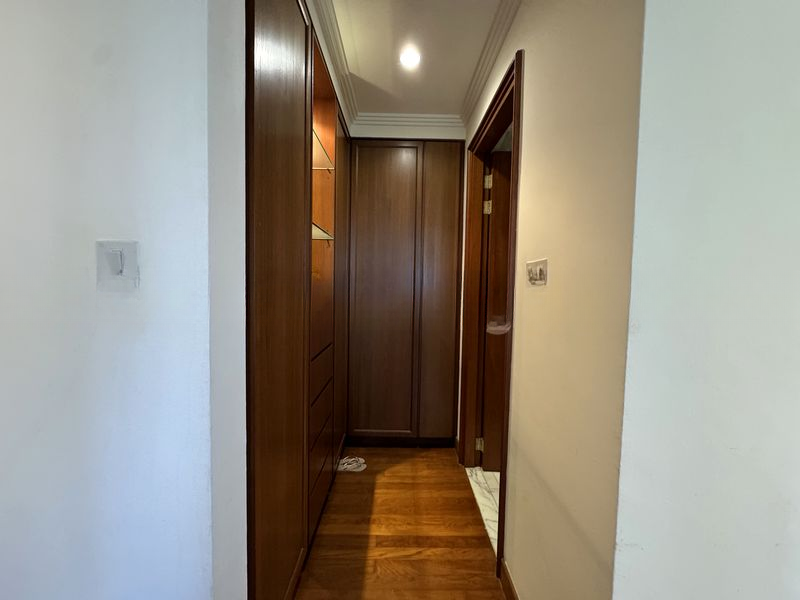 FOUR SEASONS PARK 13