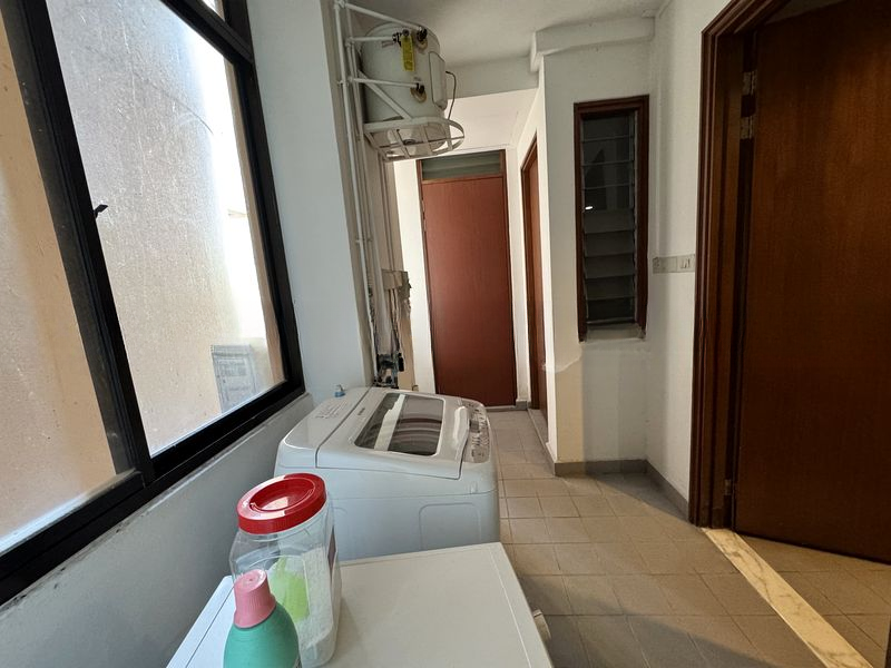 FOUR SEASONS PARK 15