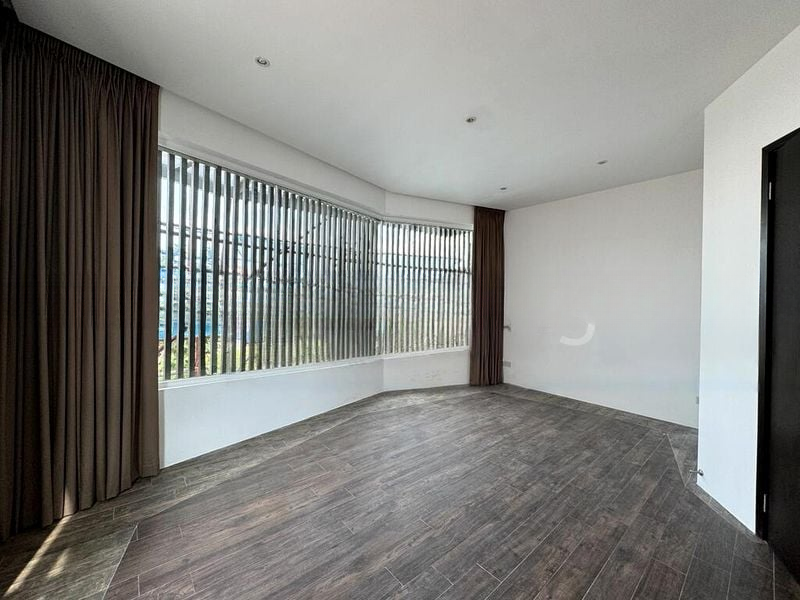 SERANGOON GARDEN ESTATE 11