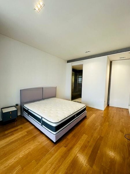 SOUTH BEACH RESIDENCES 7