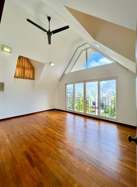OPERA ESTATE 13