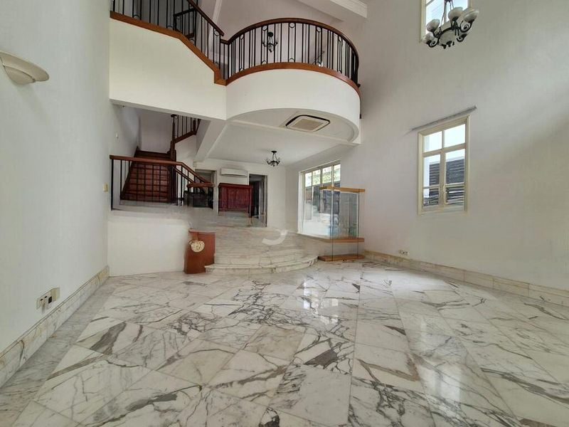HOLLAND GROVE 2