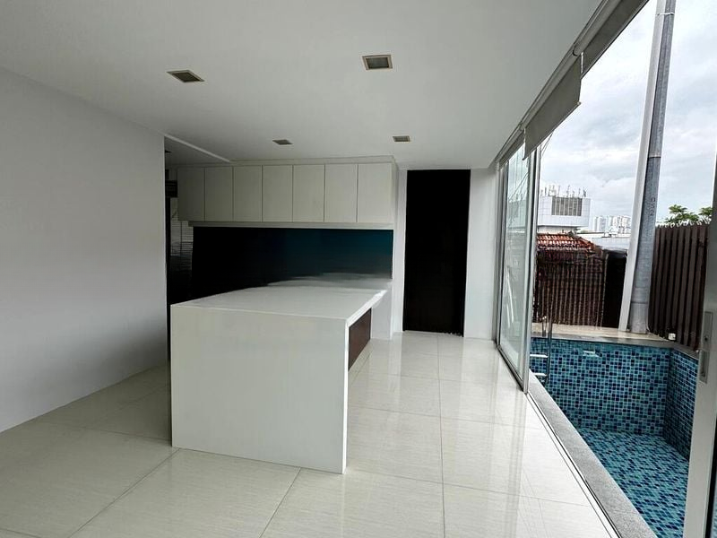 THOMSON VIEW CONDOMINIUM 9