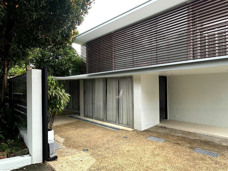 THOMSON VIEW CONDOMINIUM 11