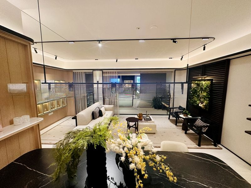 BLOOMSBURY RESIDENCES 10