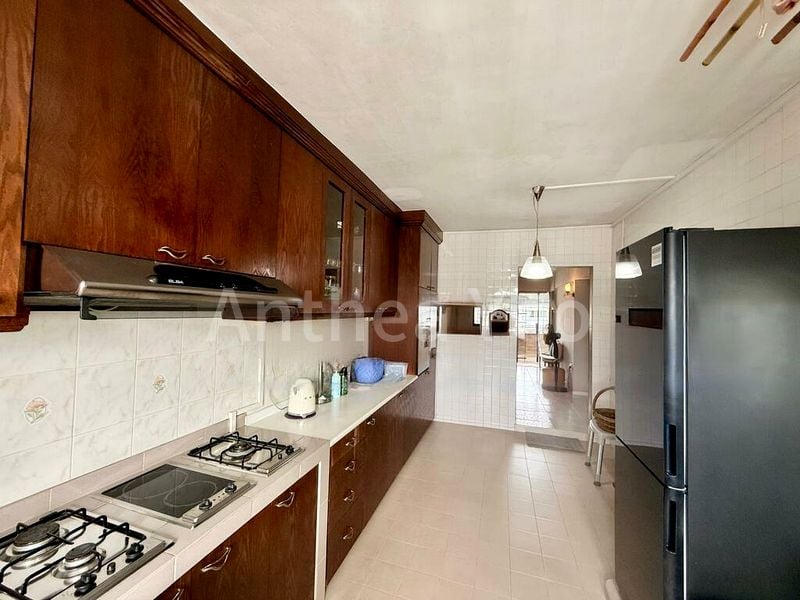 ANG MO KIO AVE 10 12