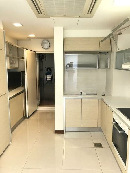 THE SAIL @ MARINA BAY 8