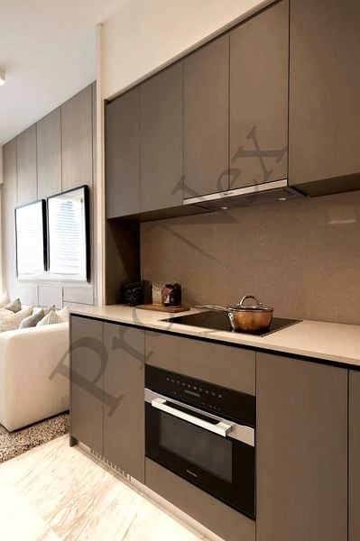 SEASIDE RESIDENCES 4