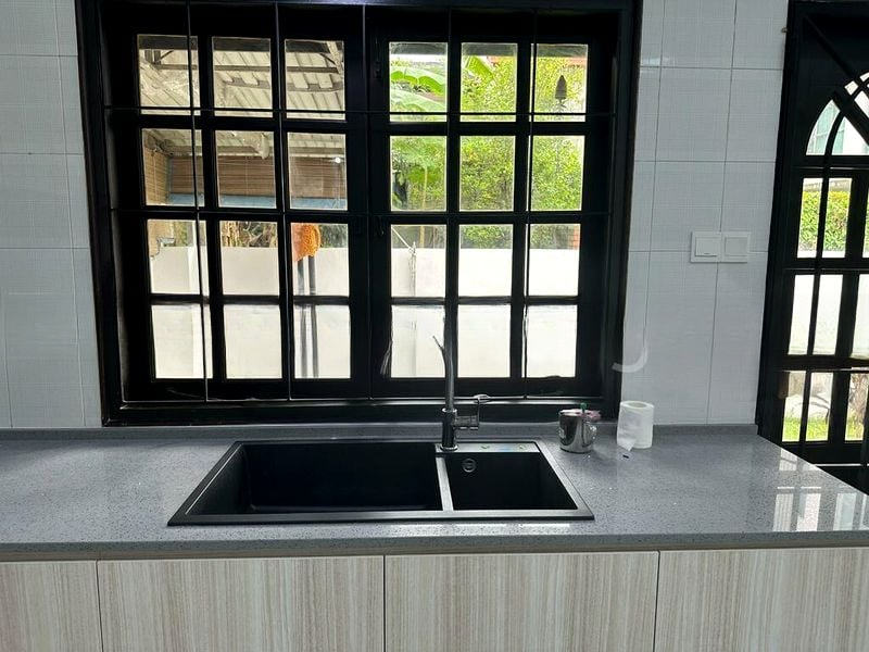 WATTEN ESTATE 6