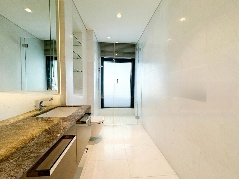 SOUTH BEACH RESIDENCES 4