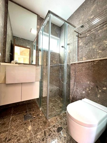 KENSINGTON PARK CONDOMINIUM 1