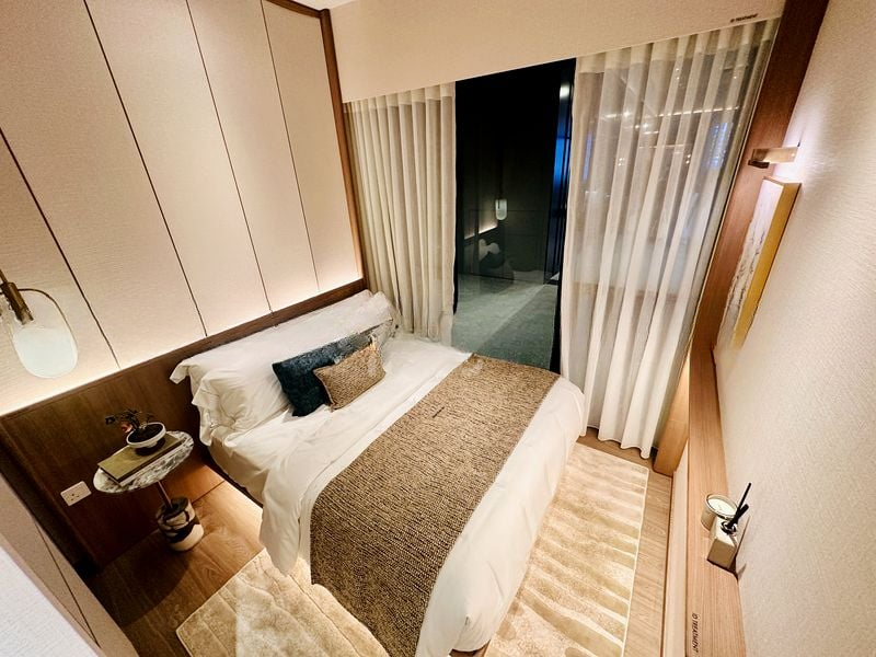 BLOOMSBURY RESIDENCES 8