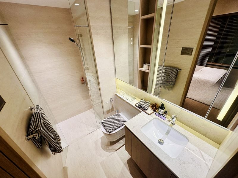 BLOOMSBURY RESIDENCES 10