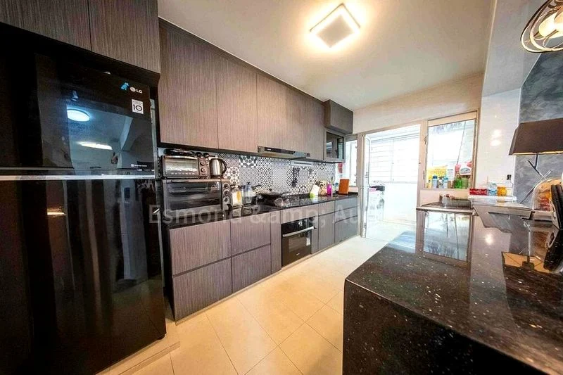 BT BATOK WEST AVE 8 4