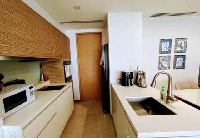 CONCOURSE SKYLINE 16