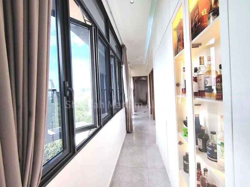 PARKWOOD RESIDENCES 6