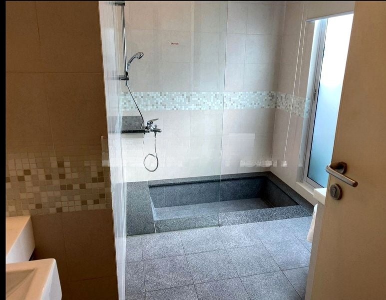 LOTUS AT PAYA LEBAR (WEST WING) 10