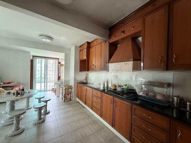 GOLDEN HILL ESTATE 12