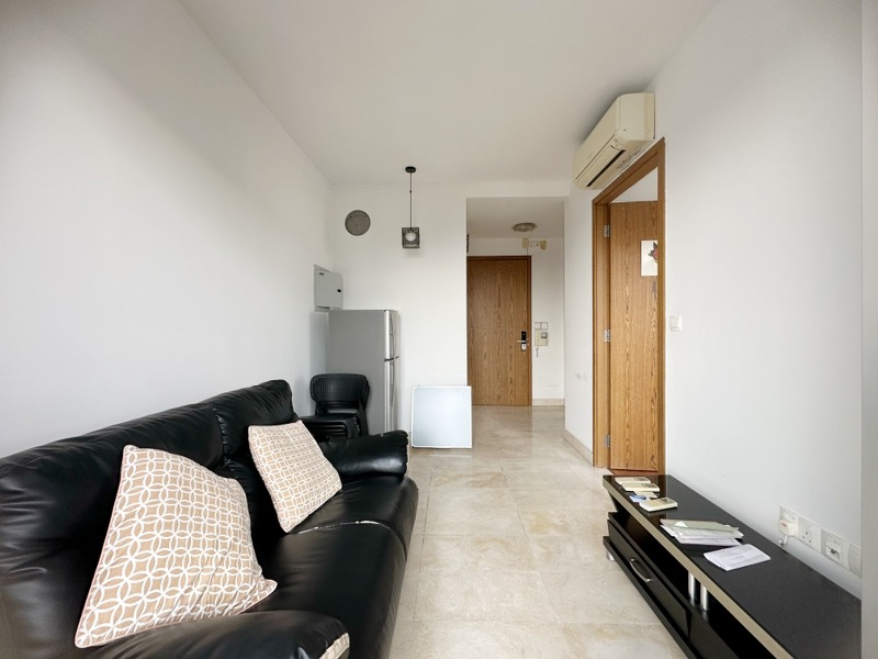 LAVERNE'S LOFT 5