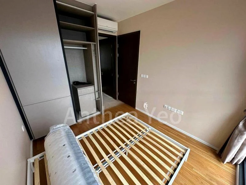 AVENUE SOUTH RESIDENCE 12