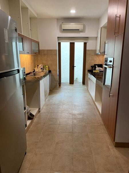BARKER TERRACES 10
