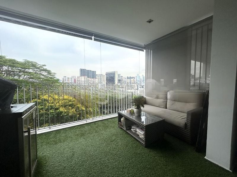 THE INTERLACE 6