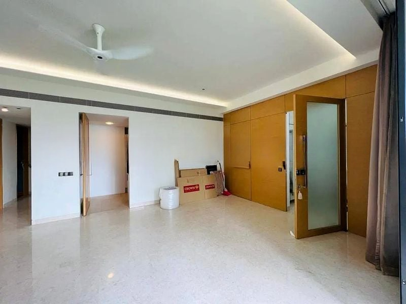 URBAN SUITES 1
