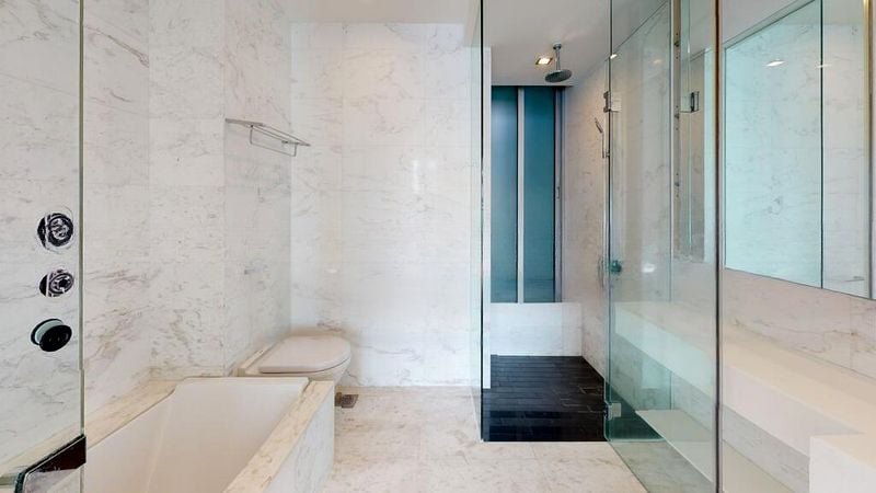 THE AZURE 8