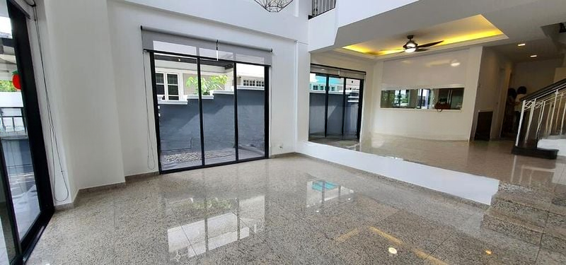 RESIDENCES @ NOVENA 14