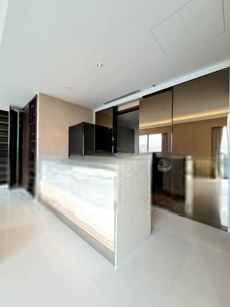 THE SUITES AT CENTRAL 7