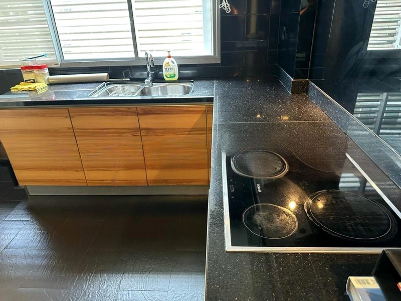 HELIOS RESIDENCES 5