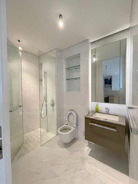 SOUTH BEACH RESIDENCES 7