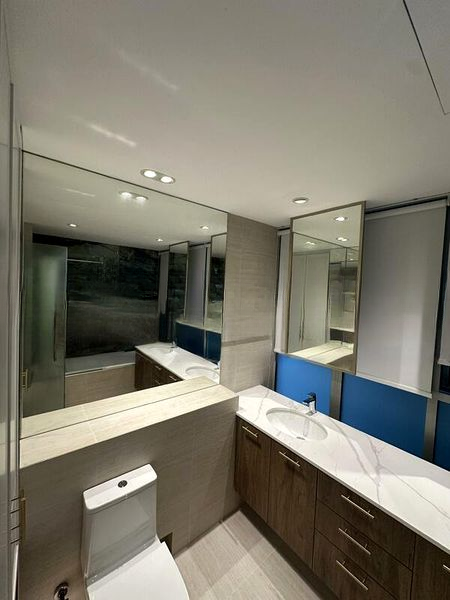 THE ROCHESTER RESIDENCES 9