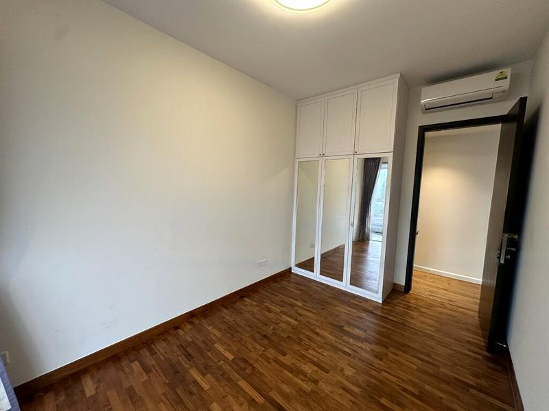 THE ROCHESTER RESIDENCES 14