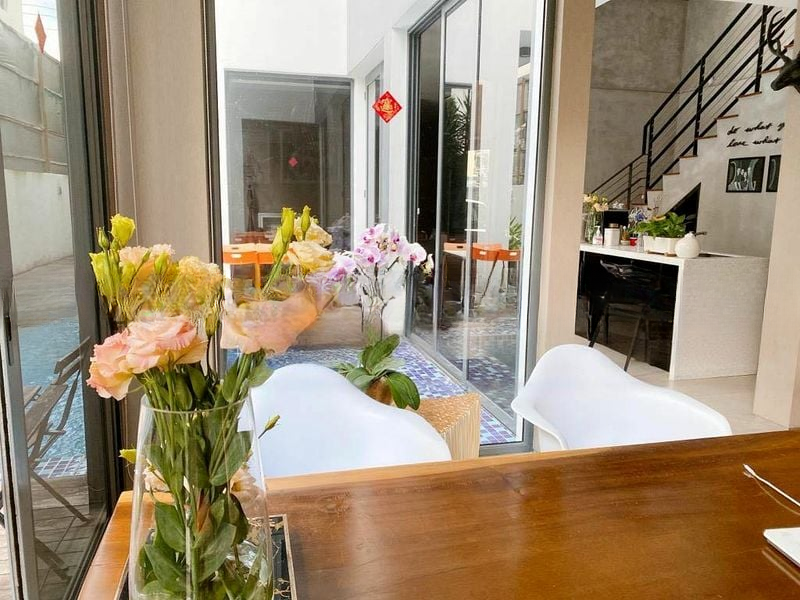 SELETAR HILLS ESTATE 6