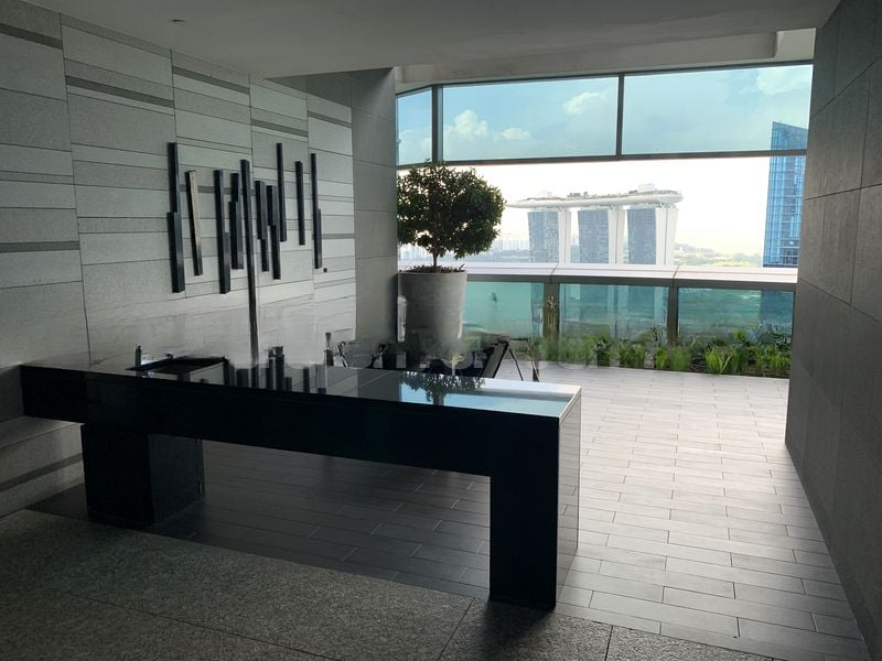 MARINA BAY SUITES 12