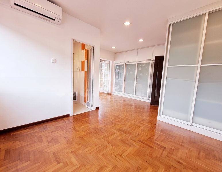 THOMSON HILLS ESTATE 3