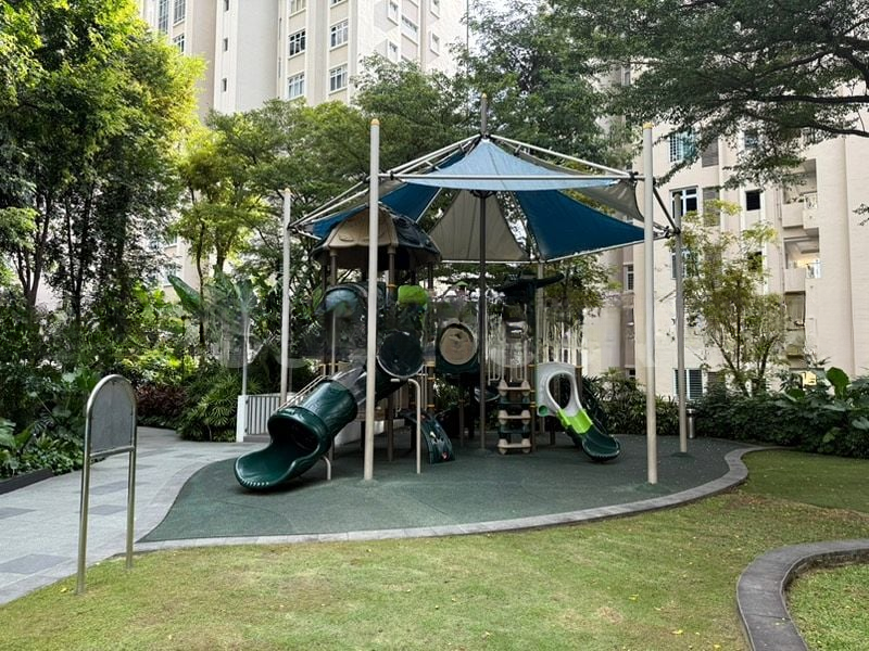 MARTIN PLACE RESIDENCES 10