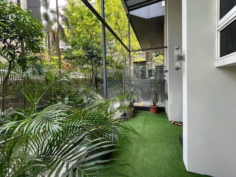 THE PEAK @ CAIRNHILL I 4