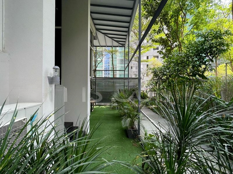 THE PEAK @ CAIRNHILL I 11