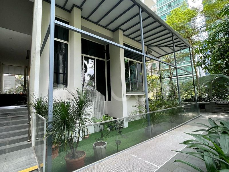 THE PEAK @ CAIRNHILL I 13