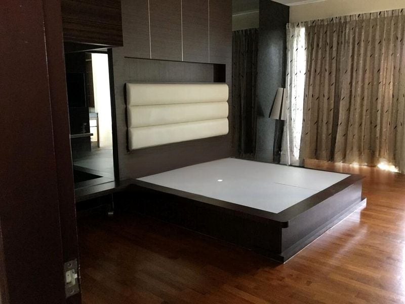 SERANGOON GARDEN ESTATE 13