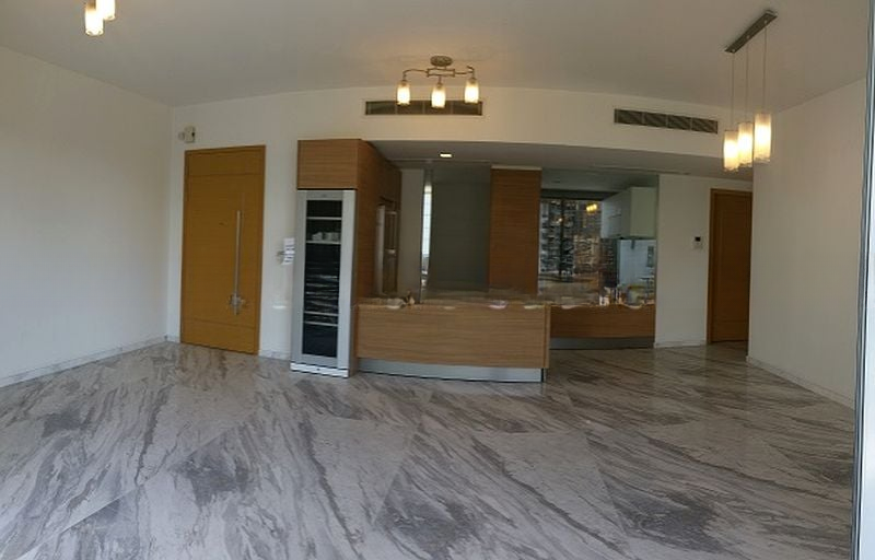 SUITES @ CAIRNHILL 12