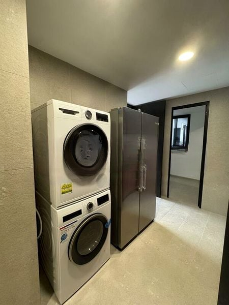 PULLMAN RESIDENCES NEWTON 9