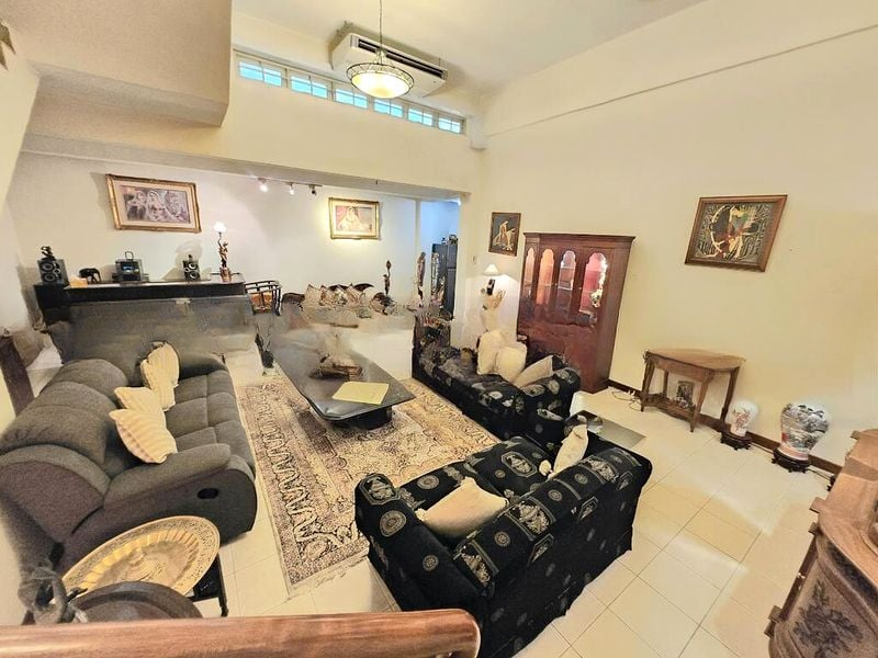 SUNGROVE 9
