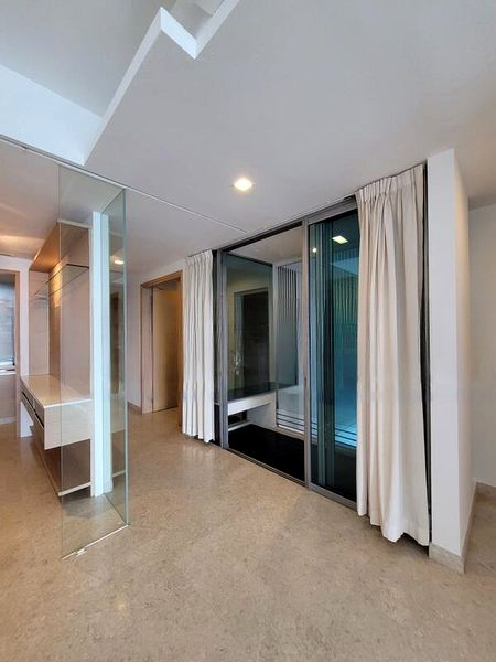 THE AZURE 7