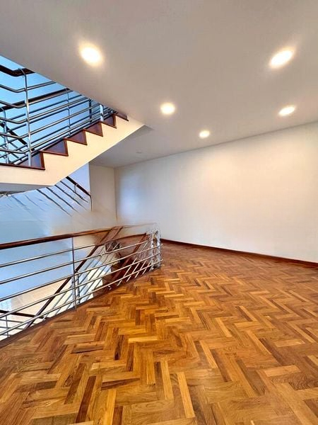 DOUBLE BAY RESIDENCES 5