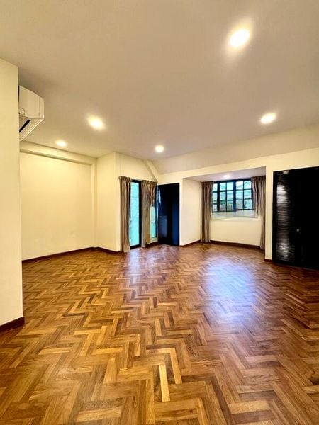 DOUBLE BAY RESIDENCES 4